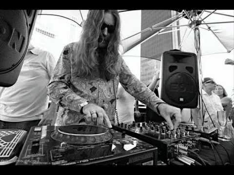 Tommie Sunshine - 5AM feat. Oh Snap (A Girl Like You) (Mightyfools Remix)