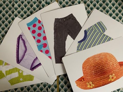 ⭐️SMALL SECTION - language - clothing picture book (1)