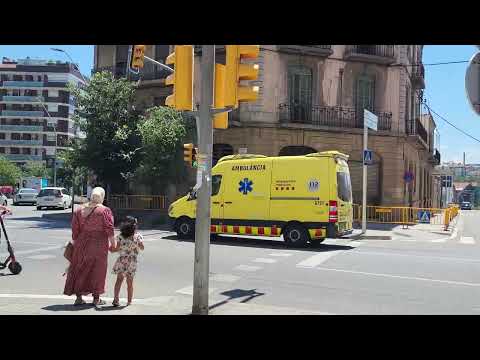 SEM112 Ambulance - Ambulancia Mercedes Benz Sprinter.