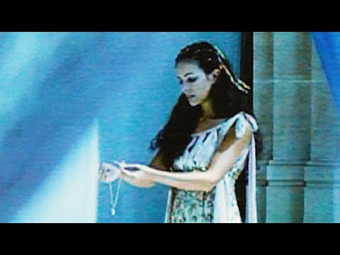 Esther's SECRET to Finding FAVOR with the King | Tommy Tenney