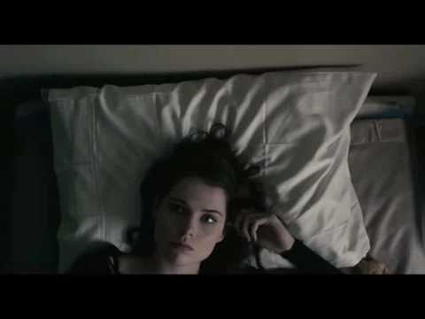 The Blackcoat's Daughter (International Trailer)