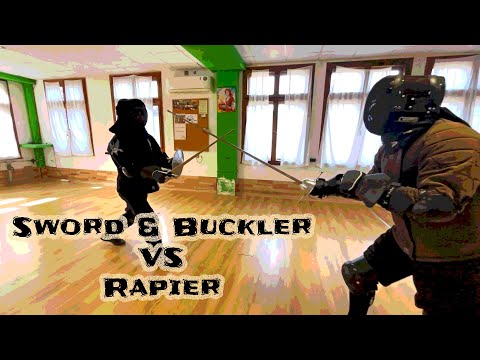 Sword & Buckler vs Rapier - HEMA sparring and perseverance