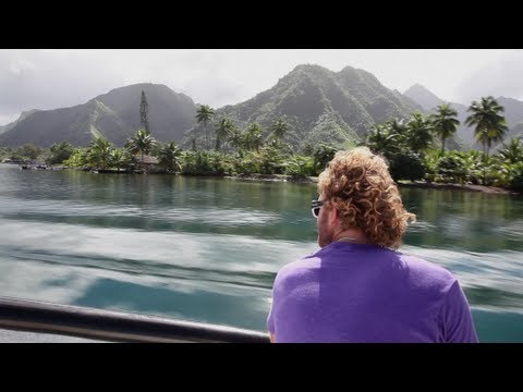 Going Big in Tahiti | 4 Surfing