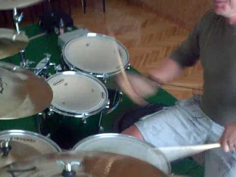 short drum solo Piotr Gawlik Antidotum