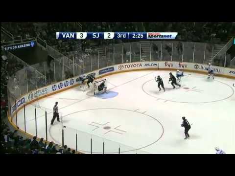 Vancouver Canucks @ San Jose Sharks Highlights 3/10/11