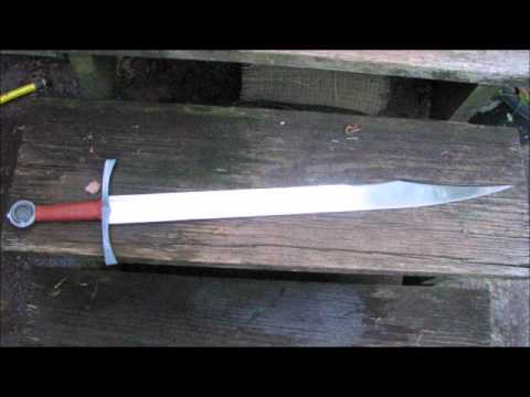 ATRIM - Angus Trim Falchion - Sword Cutting Test vs Water Bottles & Milk Jugs - Photo Review