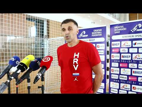 Izbornik Josip Sesar dao izjavu za medije na pripremama košarkaške reprezentacije