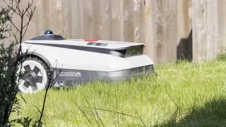 Ecovacs A3000 is a CRAZY Lawn Mowing Robot