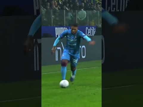 THIS GOAL CAN'T BE REAL! 🤯 #Folorunsho #SerieA