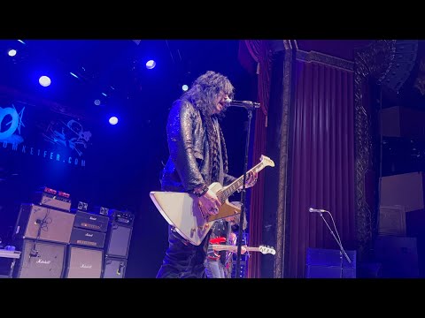 Tom Keifer of Cinderella FULL SHOW LIVE Front Row POV Royal Oak Music Theatre 9/4/2025
