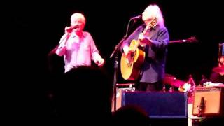 Crosby &amp; Nash, Dream For Him live 2011