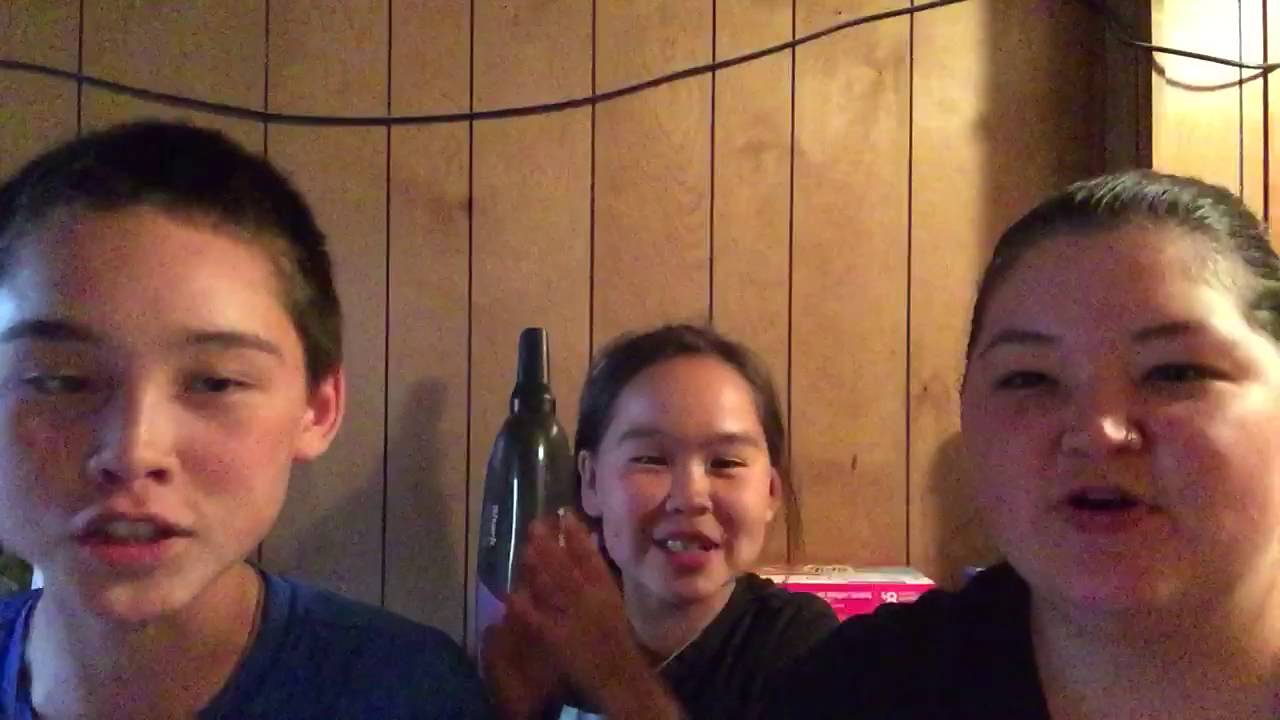 trim D9710EF2 00E7 4B0A 9D3F E1A3740ECA50