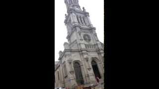 preview picture of video 'Basilique Saint-Gervais d'Avranches - Angélus'