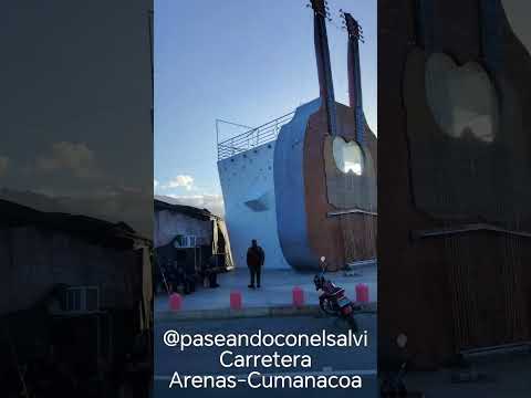 Hermoso recorrido por la carretera Arenas-Cumanaco, en el Edo, Sucre, Mcipio Montes
