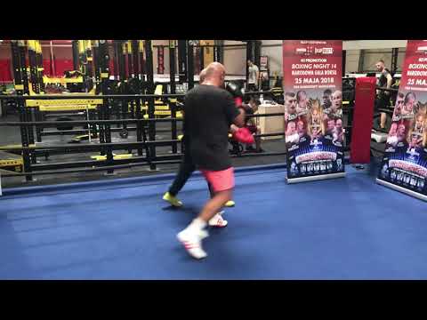 HIT ! Marcin Najman tarcze z trenerem Gmitrukiem Narodowa Gala Boksu 25.05.2018