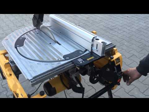 Пила торцовочно-циркулярная DeWALT D27107 - мощный инструмент для резки Пила торцовочно-циркулярная DeWALT D27107 - мощный инструмент для резки