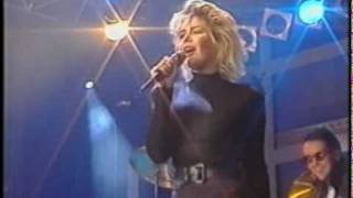 Kim Wilde - You Keep Me Hangin&#39; On (Peter&#39;s Pop Show 1986)