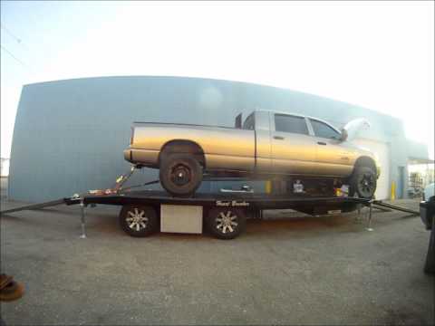 07 Dodge 1049hp triple turbos on Heart Break mobile dyno.