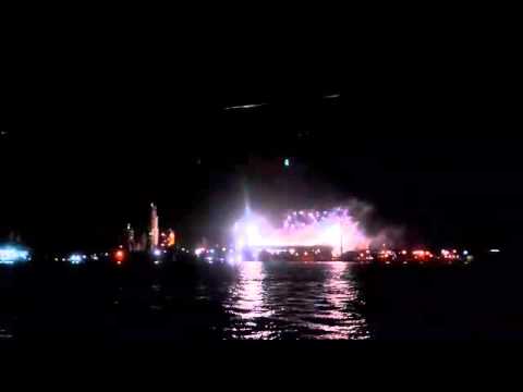 "Recibimiento de Rosario Central ante Godoy Cruz vista desde el río" Barra: Los Guerreros &bull; Club: Rosario Central