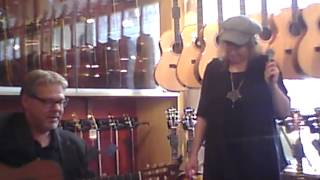 Karolina Vucidolac & Ulf Bandgren One note Samba No1 Guitarshop