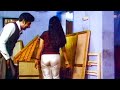 ചന്തിയുടെ അവിടെ ഇത്തിരി ടൈറ്റ് കൂടിയ