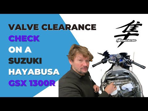 Checking the valve clearances on a Suzuki Hayabusa GSX 1300R Motorbike