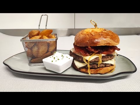 Ein Blick hinter die Kulissen: Unser Domkreuger-Burger | Hotel & Gasthaus Zum Domkreuger