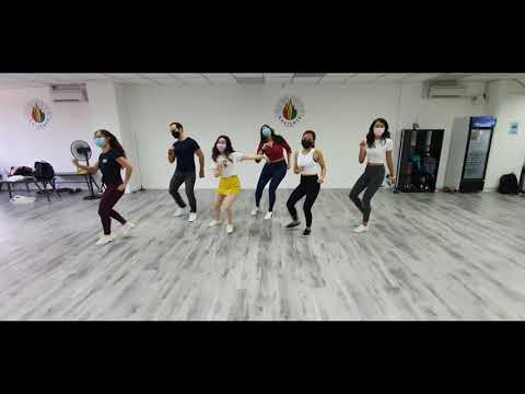 Salsa solo routine dance class demo Guaguanco Raro - Richie Ray & Bobby Cruz