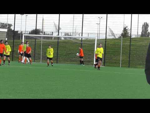 8 okt 2011 VV De Meern 8 - Desto 6 6-3 doelpunt Peter uit corner van Pjotr