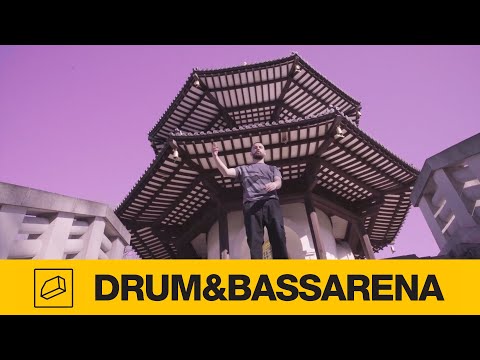 Annix ft. Duskee - Bright Light (Official Music Video)