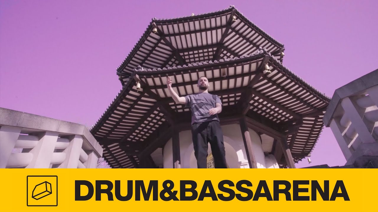 Annix ft. Duskee - Bright Light (Official Music Video)