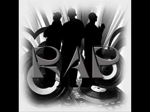 FéLaKéT & éMRoCaN &  DJ DéRTLi      ßiR KaHPe SevDim