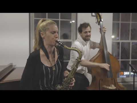 Love walked in - Julieta Eugenio Trio