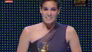 Daniela Ruah wins @ XV Gala Globos de Ouro 2009 