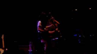 Haim - Spirit Wind (The Pageant, St. Louis, MO 04-26-10)