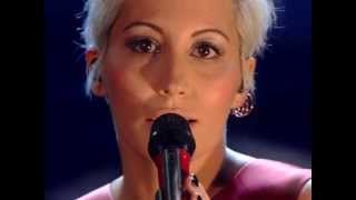 Malika Ayane - Adesso e qui (nostalgico presente)