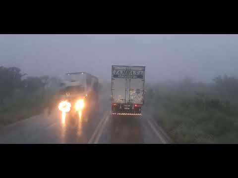 BR 364 - Entre Mineiros e Santa Rita do Araguaia/GO.