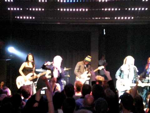 09.04.2011 Amsterdam - Poli Genova, Na inat (Bulgaria)