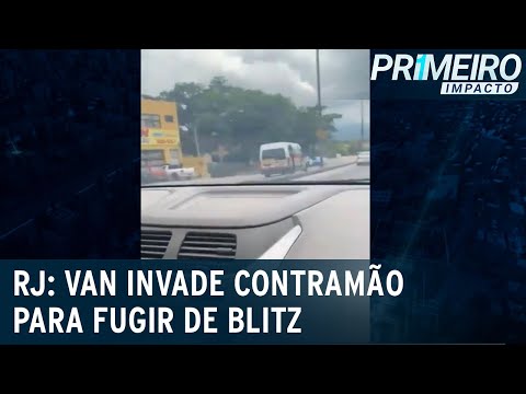 RJ: motorista de van invade contramão da Av.Brasil para fugir de blitz | Primeiro Impacto (06/11/20)