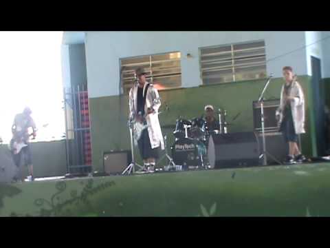 banda strange garden 20 e poucos anos(cover)