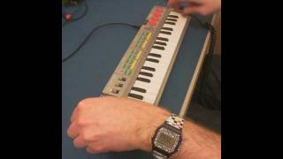 Video thumbnail for Circuit Bent Hing Hon EK-001 Silver by freeform delusion by freeform delusion (old)