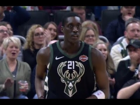 Tony Snell Highlights vs Hawks RS19G37 - 11 Pts, 4 Rebs, 3 Asts (04.01.19)