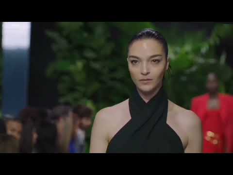 Mariacarla Boscono for Michael Kors SS 2023 september 14, 2022 New York Fashion Week