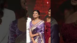 Download lagu Actress Anandhi Exclusive Candid Visuals | #actressanandhi #Anandhi #shorts | @spotlitofficial mp3