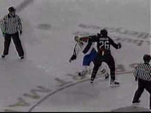 Derek Boogaard - Colton Orr Jan 5 Season 00-01