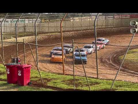 Modified Sedans Heat 3 VMPA Round 4 Premier Speedway Warrnambool 21/02/2025