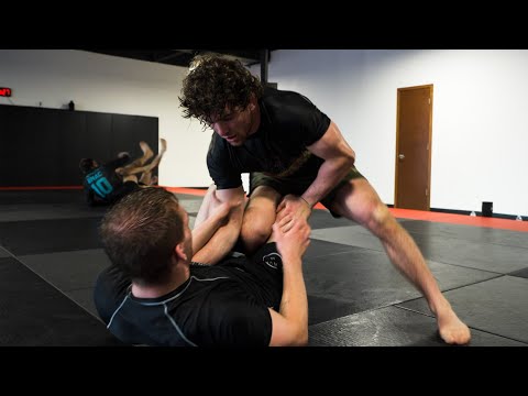 FULL ROUND: Dante Leon Brings The Heat In Training With Max Hanson