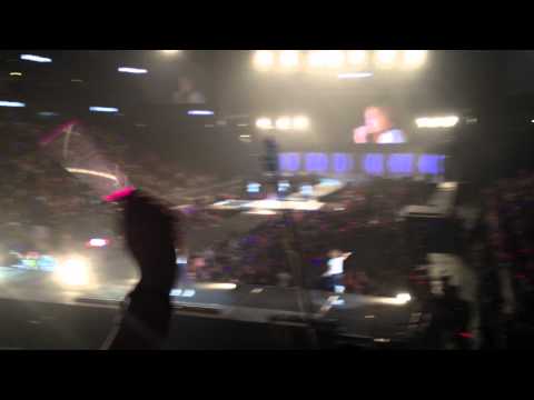 120520 SNSD - Himnae (Way to Go) & Gee - SMTown Live 2012 Anaheim [fancam]