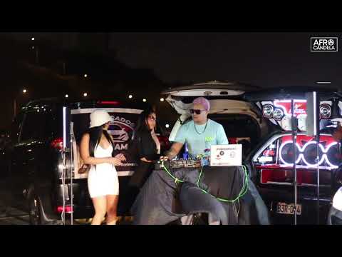 Juan Montaño-Tussi Rosita