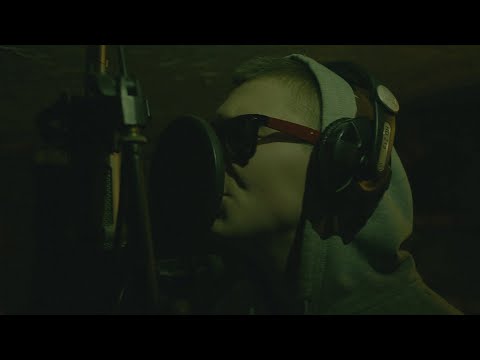 Mad Money - Laisvas ir nepriklausomas [Video]